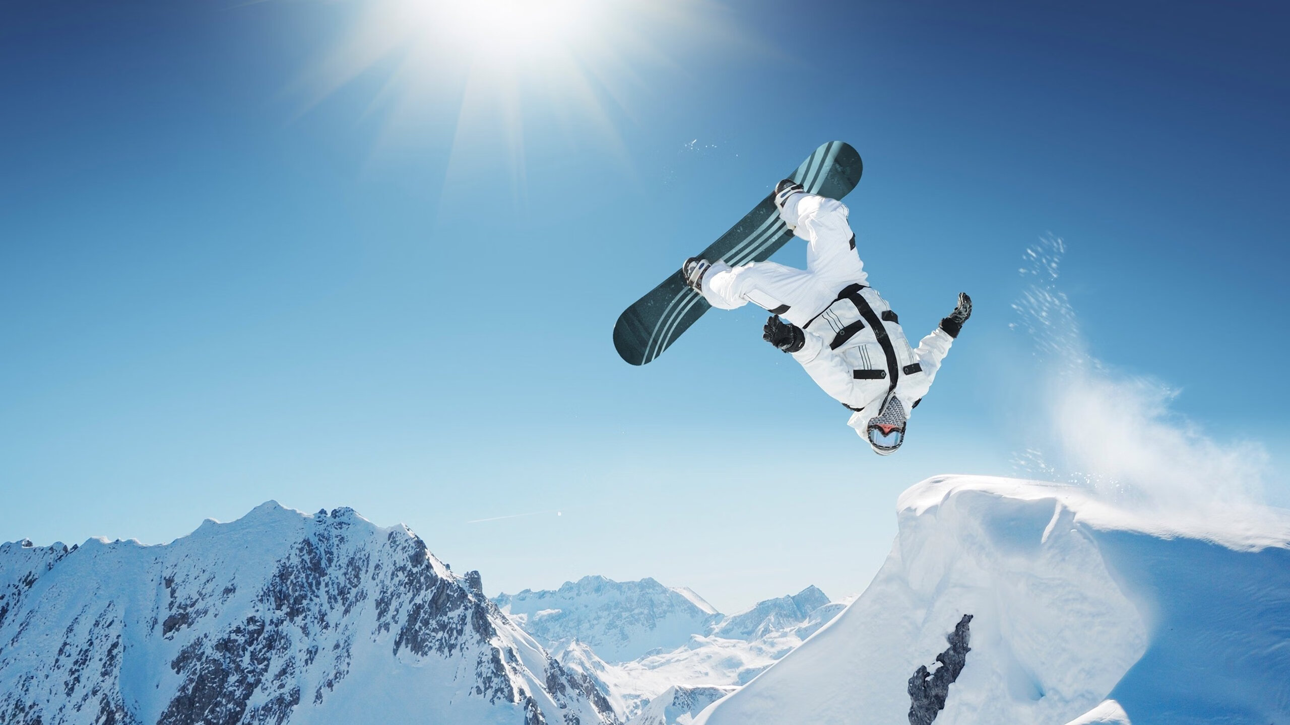 普劳德以出色成绩晋级决赛,劳埃德·普莱斯